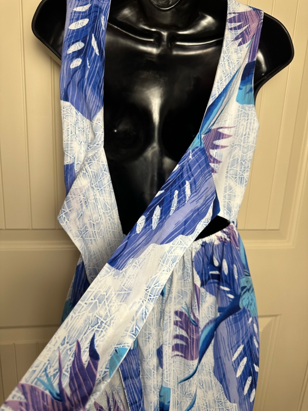 Japna Palm Floral Wide Leg Jumpsuit Vacation White Purple Blue Tie Back Small - Picture 9 of 10